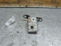 Петля двери передней правой 8A18EP Ford Mondeo - Фото 2