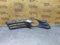 Заглушка (решетка) в бампер передний 86O7KG Volkswagen Passat undefined