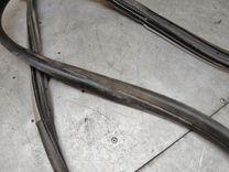 Уплотнитель двери передней левой NVAGMJ Seat Alhambra купить