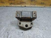 Подушка крепления двигателя BDAUI8 Ford Galaxy купить на авторазборке