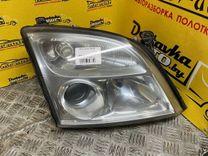 Фара правая 884163 Opel Vectra