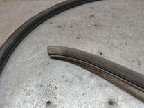 Уплотнитель двери передней левой RR7VGE Toyota Avensis - Фото 2