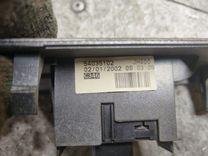 Кнопка стеклоподъемника переднего правого RN5SOD Toyota Corolla купить с доставкой