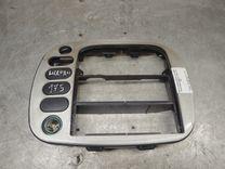 Рамка под магнитолу UZQQ7T Volkswagen Sharan