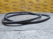 Уплотнитель двери передней левой 7BO745 Volkswagen Polo купить в магазине запчастей бу