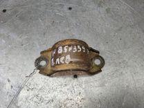 Крепление втулки стабилизатора M0R73B Volkswagen Passat