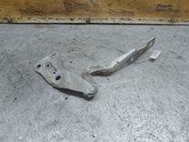 Петля капота левая J27OW8 Opel Astra - Фото 1