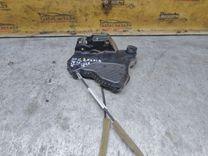 Замок двери передней правой W19855 Toyota Corolla купить в магазине запчастей бу