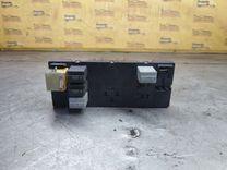 Блок предохранителей 2KBWCY Volkswagen Caddy - Фото 2