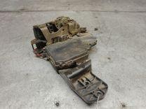 Замок двери задней правой Y5GC4B Volkswagen Passat купить