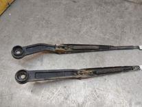 Щеткодержатель (поводок стеклоочистителя, дворник) 6KN29L Kia Shuma купить