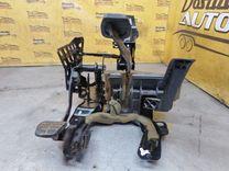 Узел педальный (блок педалей) P5QMMJ Volkswagen Passat купить с доставкой. Огромный выбор запчастей и марок авто. У нас есть практически все.