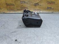 Дефлектор обдува салона 147Z72 Toyota Avensis купить в магазине запчастей бу