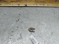 Скоба (кронштейн) крепления форсунки 26XFY5 Rover 600 купить