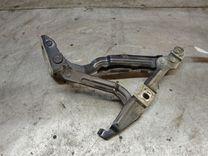 Петля крышки багажника P418IA Volkswagen Passat