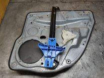 Стеклоподъемник электрический задний левый 7UUPYF Volkswagen Golf - Фото 4