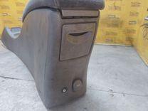 Подлокотник 8X3HQE Renault Laguna undefined