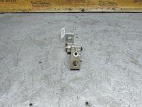 Петля двери задней правой B3RO1X Volkswagen Passat купить