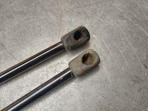 Амортизатор крышки багажника (3-5 двери) L0X6H2 Mazda 6 - Фото 2