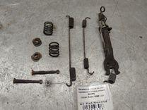 Механизм развода задних тормозных колодок левый 86IYPK Citroen Xsara