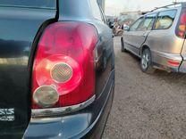 Фонарь задний правый GNPQYV Toyota Avensis