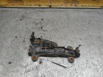 Кронштейн крепления крыла HWZ256 Audi 100