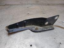 Кронштейн крепления крыла переднего правого UD4X43 Peugeot 607 купить