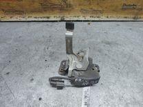 Замок капота ZHDO4H Honda FR-V - Фото 1