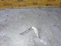 Петля капота правая 92H0OC Volkswagen Polo - Фото 5