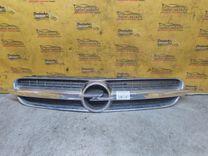 Решетка радиатора II24B2 Opel Vectra