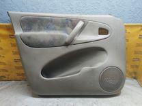 Обшивка двери передней левой (дверная карта) B2N8V0 Citroen Xsara Picasso
