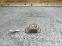 Крепление втулки стабилизатора FAN89O Volkswagen Jetta