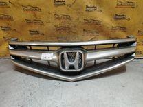 Решетка радиатора 8DH7X5 Honda Accord - Фото 1