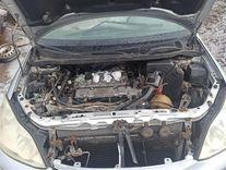 Бачок омывателя 52EF45 Toyota Avensis Verso