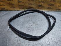 Уплотнитель двери передней правой V3R4QS Volvo S60 купить