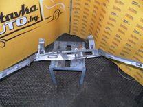 Передняя панель крепления облицовки (телевизор) XZTY5Q Mercedes A W168