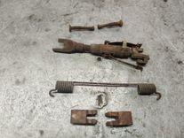 Механизм развода задних тормозных колодок левый 325UQ6 Ford Tourneo Connect купить