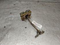 Ограничитель открывания двери передней правой M7DCR4 Citroen Xantia купить в магазине запчастей бу