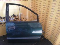 Обшивка двери передней правой (дверная карта) 63365F Chrysler Voyager