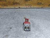 Петля двери передней правой NI91HZ Peugeot 206 купить