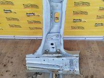 Стойка кузовная центральная правая 6QYC8O Volkswagen Passat купить с доставкой. Огромный выбор запчастей и марок авто. У нас есть практически все.