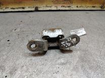 Петля двери передней правой R2AYZM Nissan Primera - Фото 3