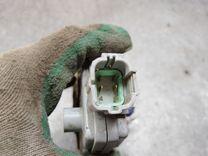 Замок двери задней левой K7O6YZ Nissan Primera - Фото 4