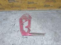 Петля капота правая YK2S0N Peugeot 406 купить на авторазборке