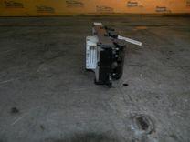 Блок управления стеклоподъемниками O9PRP0 Toyota Avensis купить в магазине запчастей бу