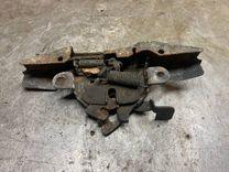 Замок капота 5UDWE0 Toyota Avensis - Фото 4