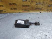 Ограничитель открывания двери передней ZOHU65 Skoda Fabia