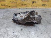 Кронштейн компрессора кондиционера J15S6I Audi A4 купить