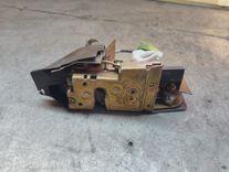 Замок двери передней правой 6XEO02 Ford Escort