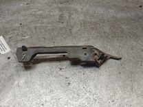 Кронштейн крепления бампера переднего Y65OVX Opel Astra